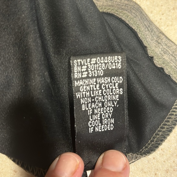 AB Studio Top - Picture 7 of 7